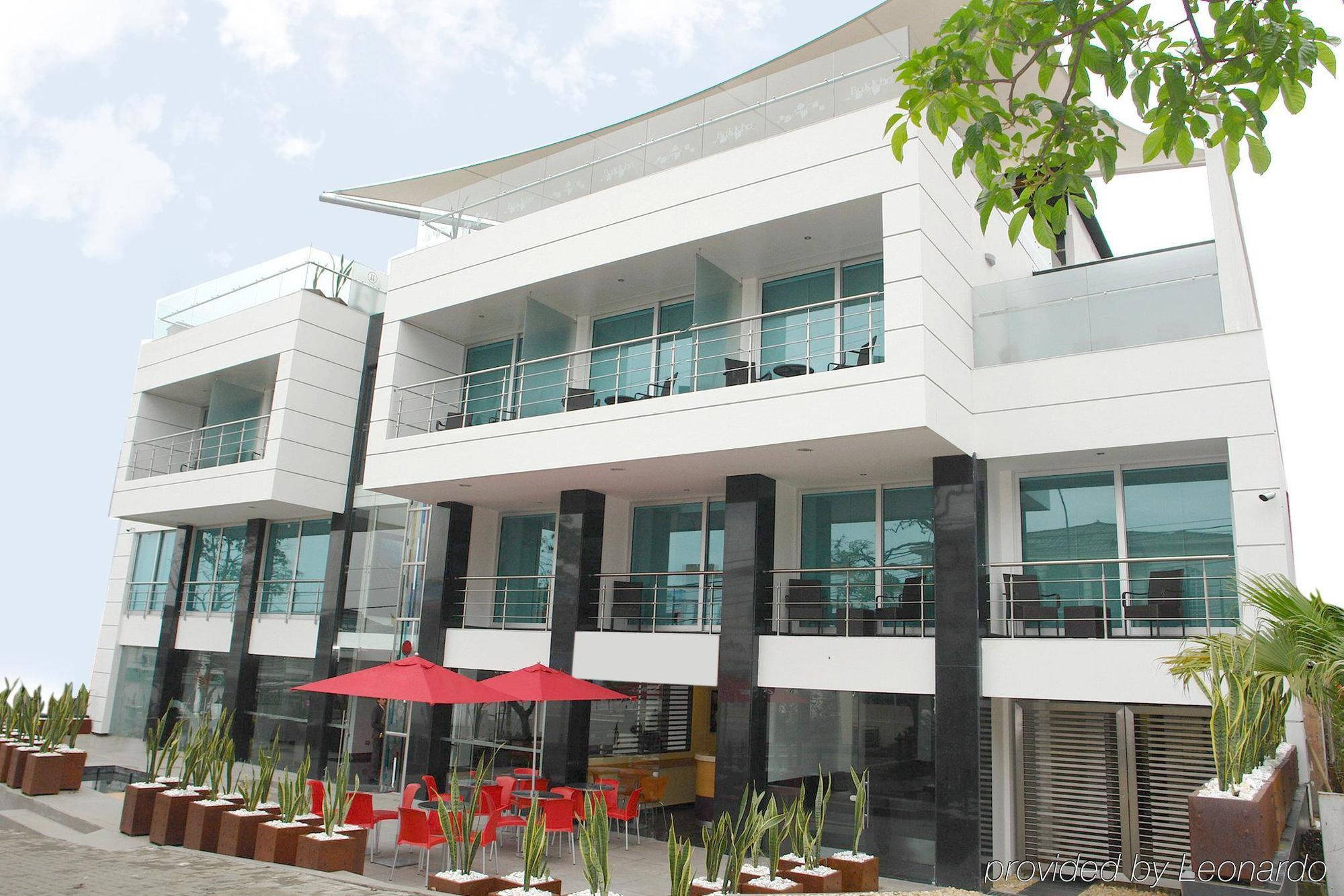 Zi One Luxury Hotel Pereira Exterior photo