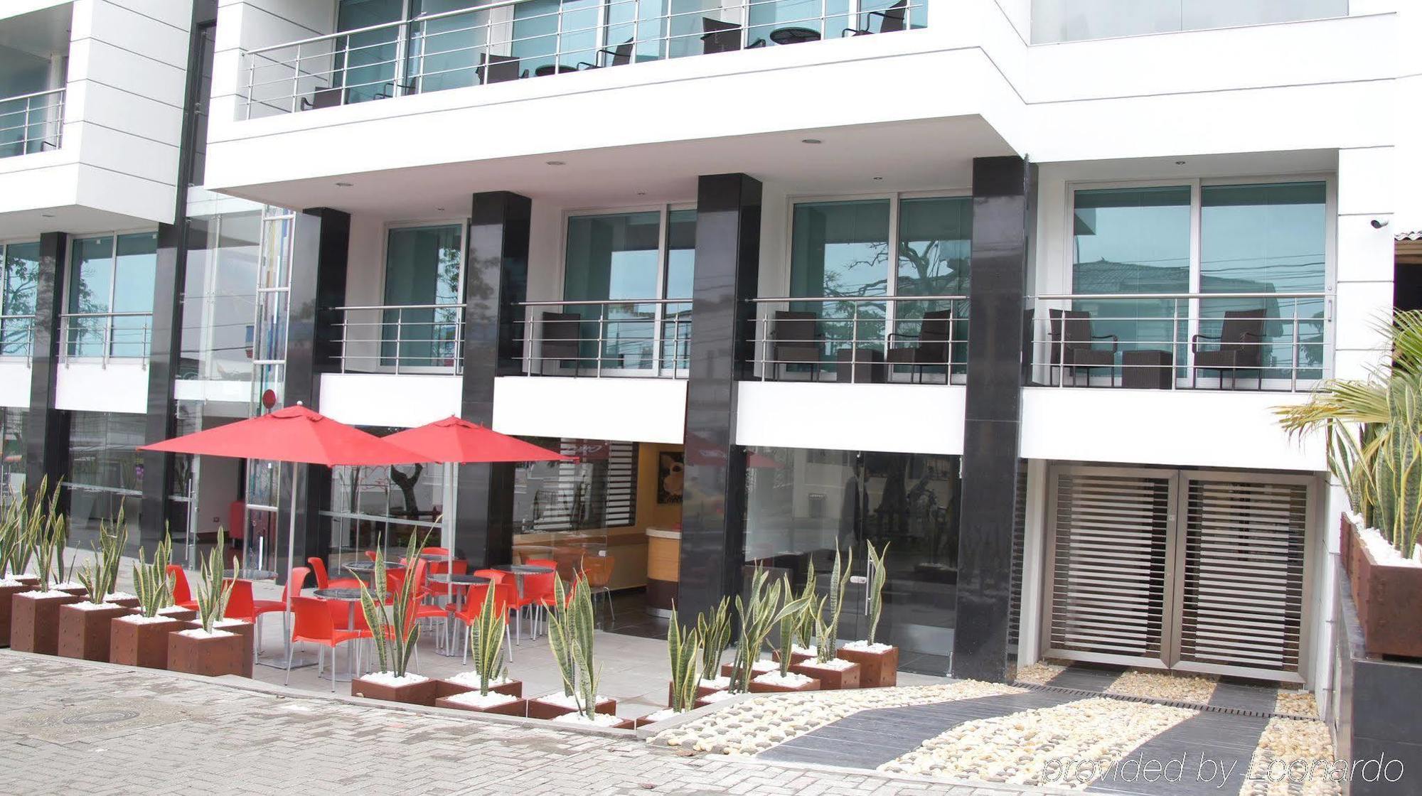 Zi One Luxury Hotel Pereira Exterior photo
